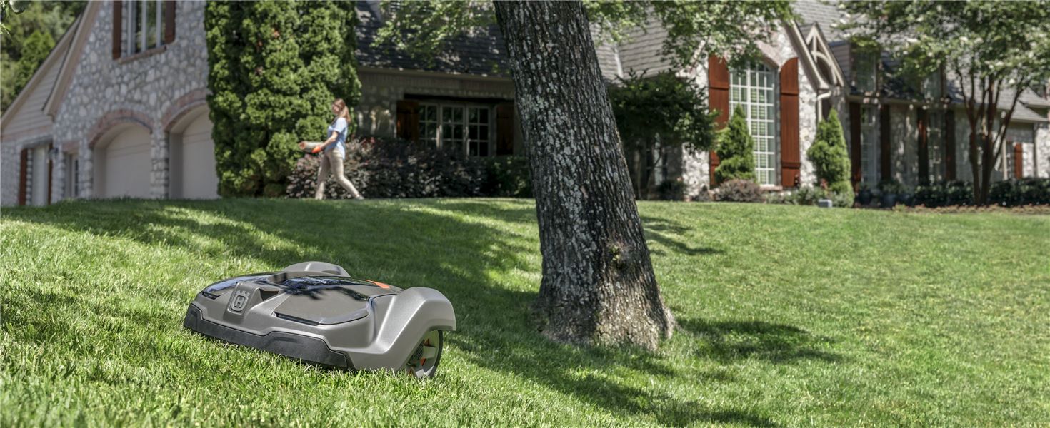 You are currently viewing Robotic Mowers are Here!